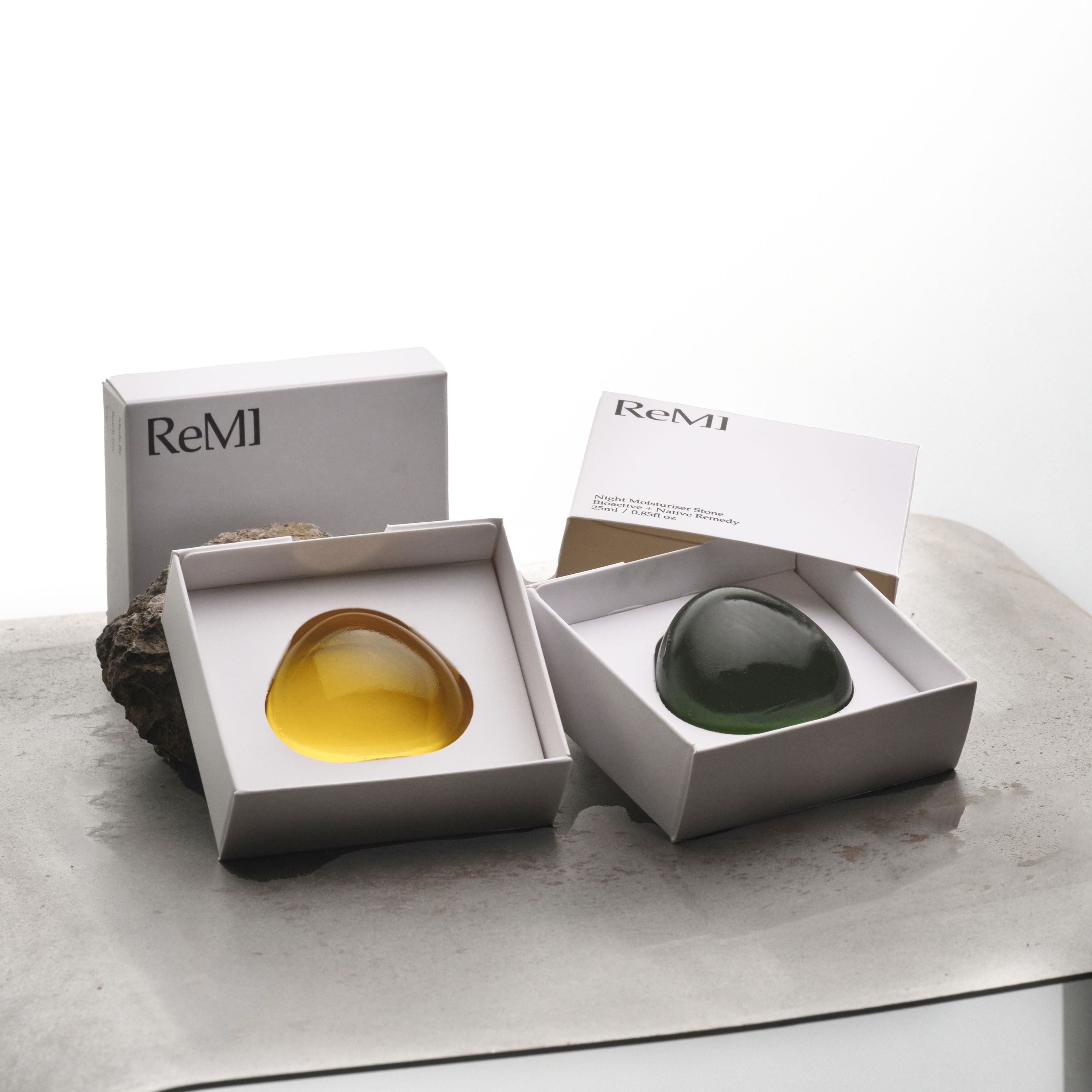 Day and Night Moisturiser Stones